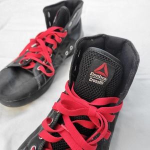 Reebok CrossFit Hightop shoes black w/red laces size 10.5